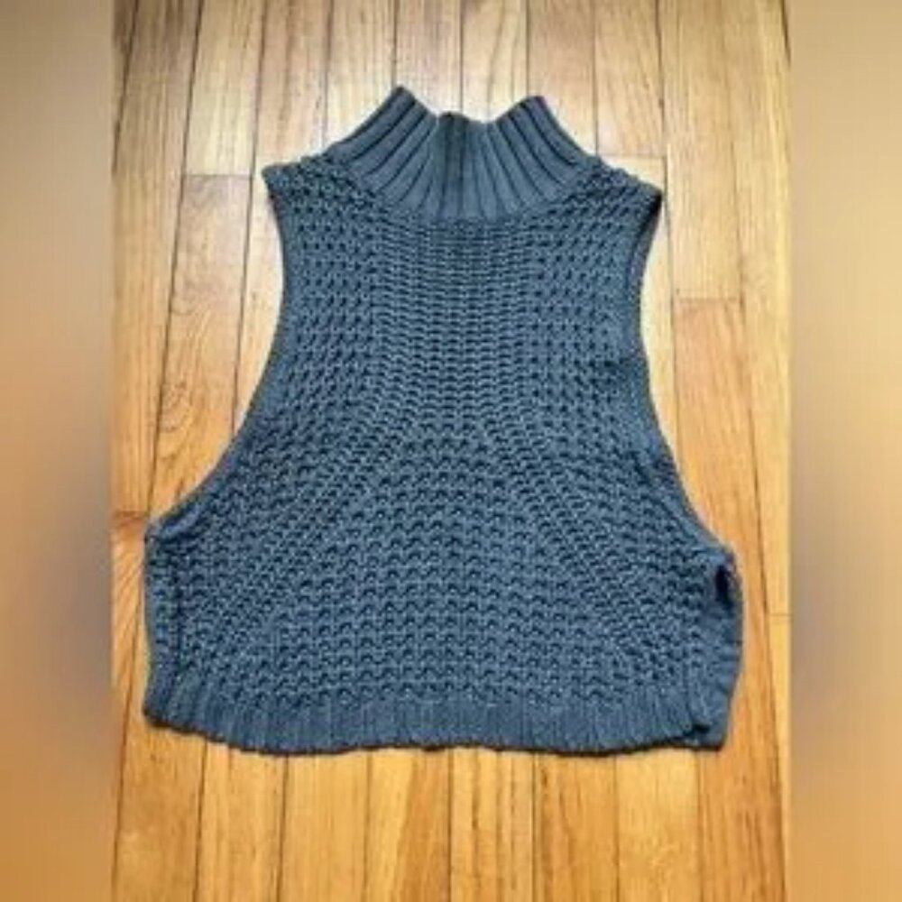 Vintage Turtleneck Crop Knit Sweater Vest